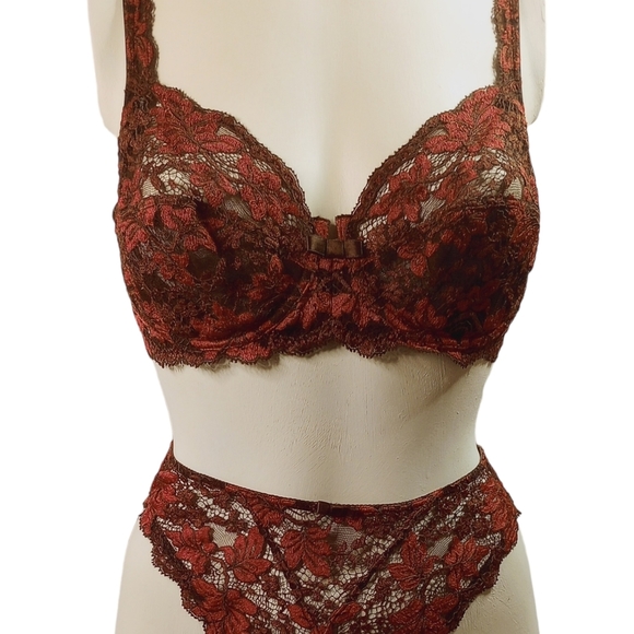 Lise Charmel Other - Exquisite Vintage 3 Piece Set of Lise Charmel Made in France Red 36C/Medium